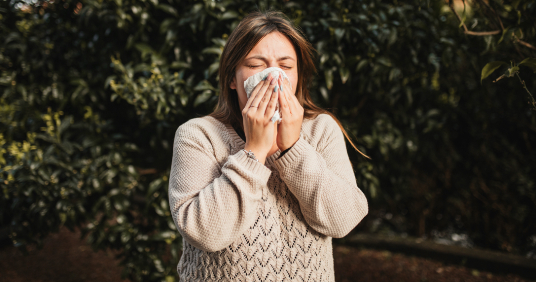 Seasonal allergies V. COVID-19 symptoms